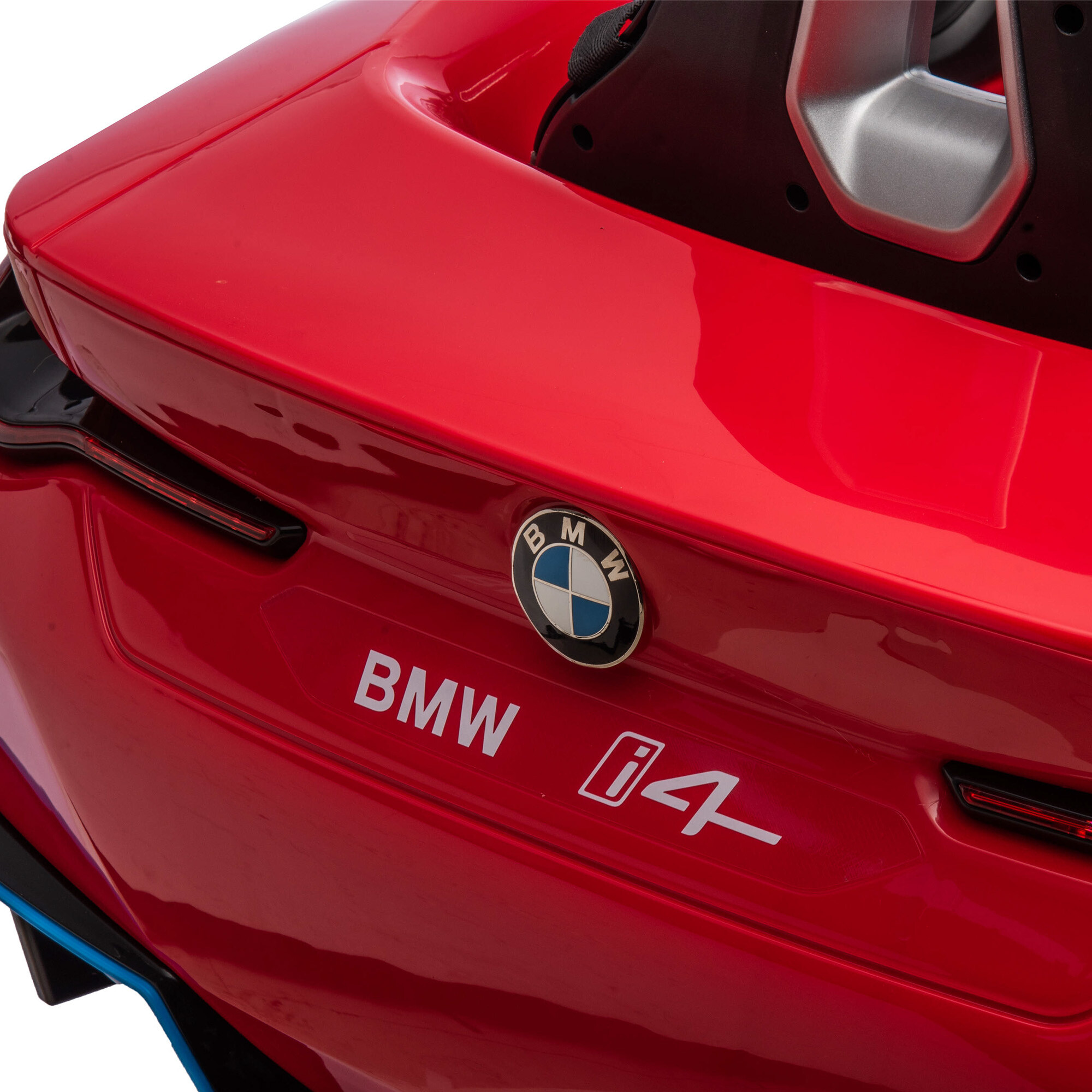 Elbil BMW I4 4 x 12V motorer, EVA hjul, PU lædersæde