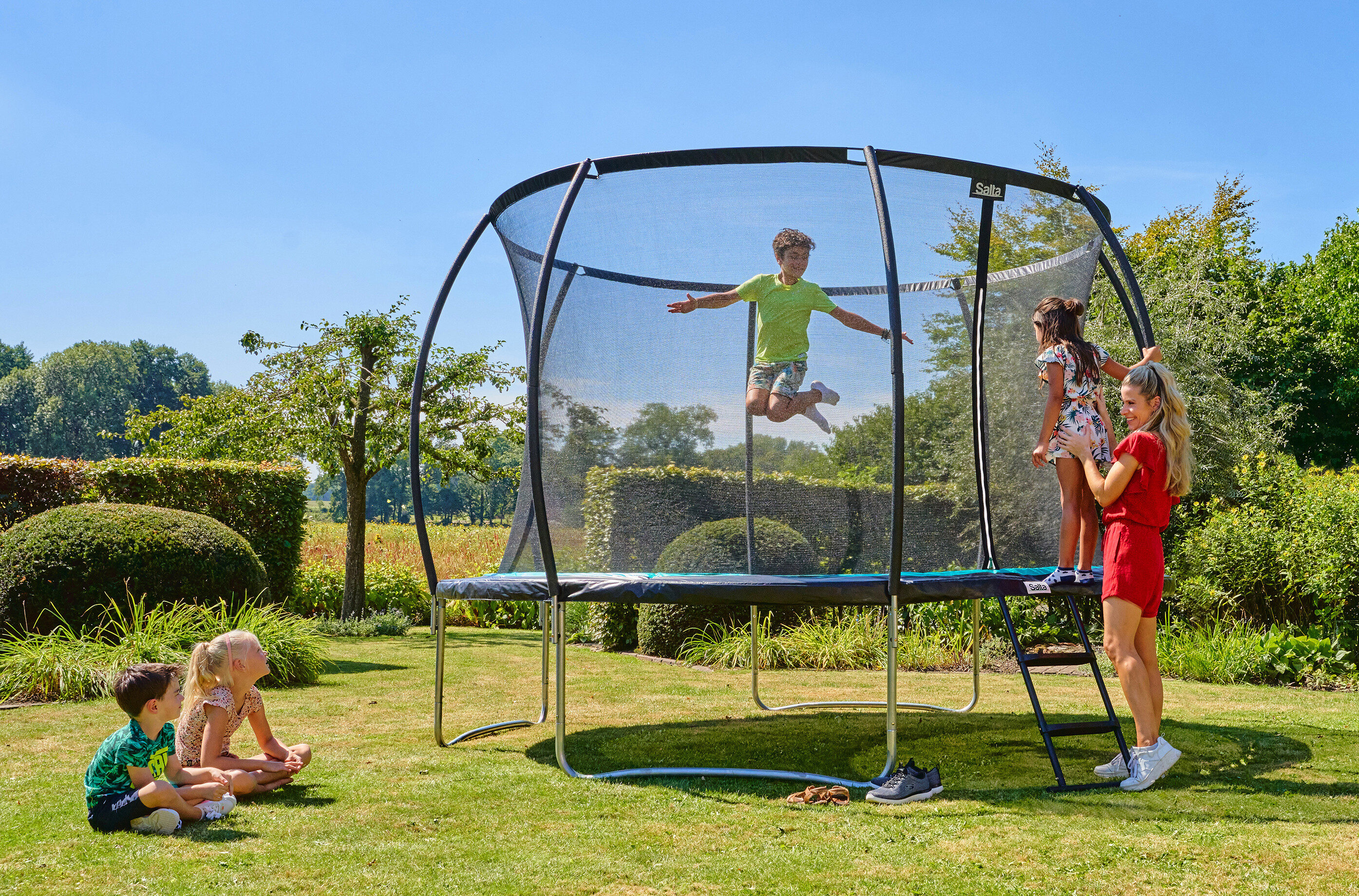 Trampolin Cosmos Ø305 cm, sort inkl. stige og sikkerhedsnet Salta