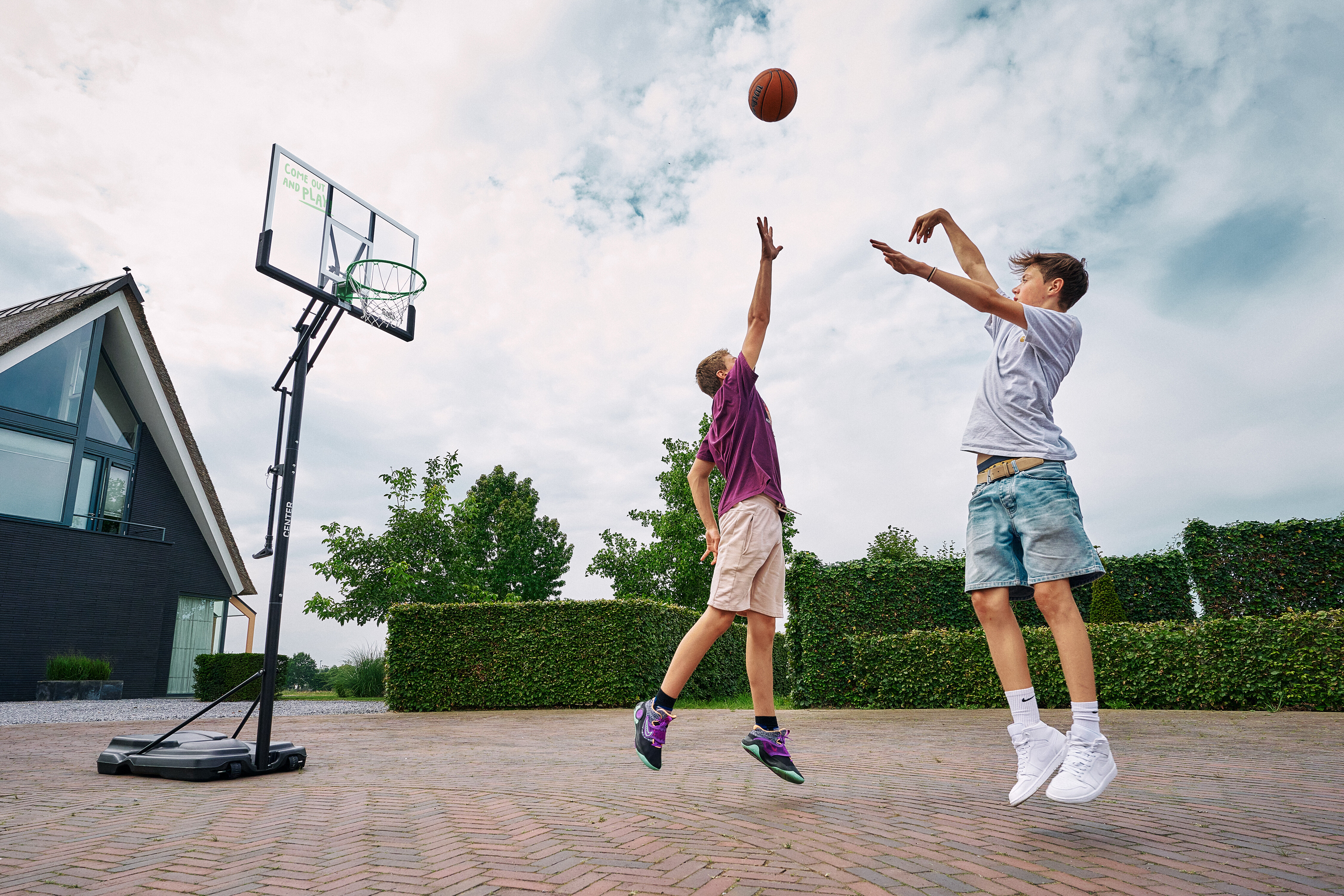 Basketball stand Center Salta 128 x 371 x 210 cm