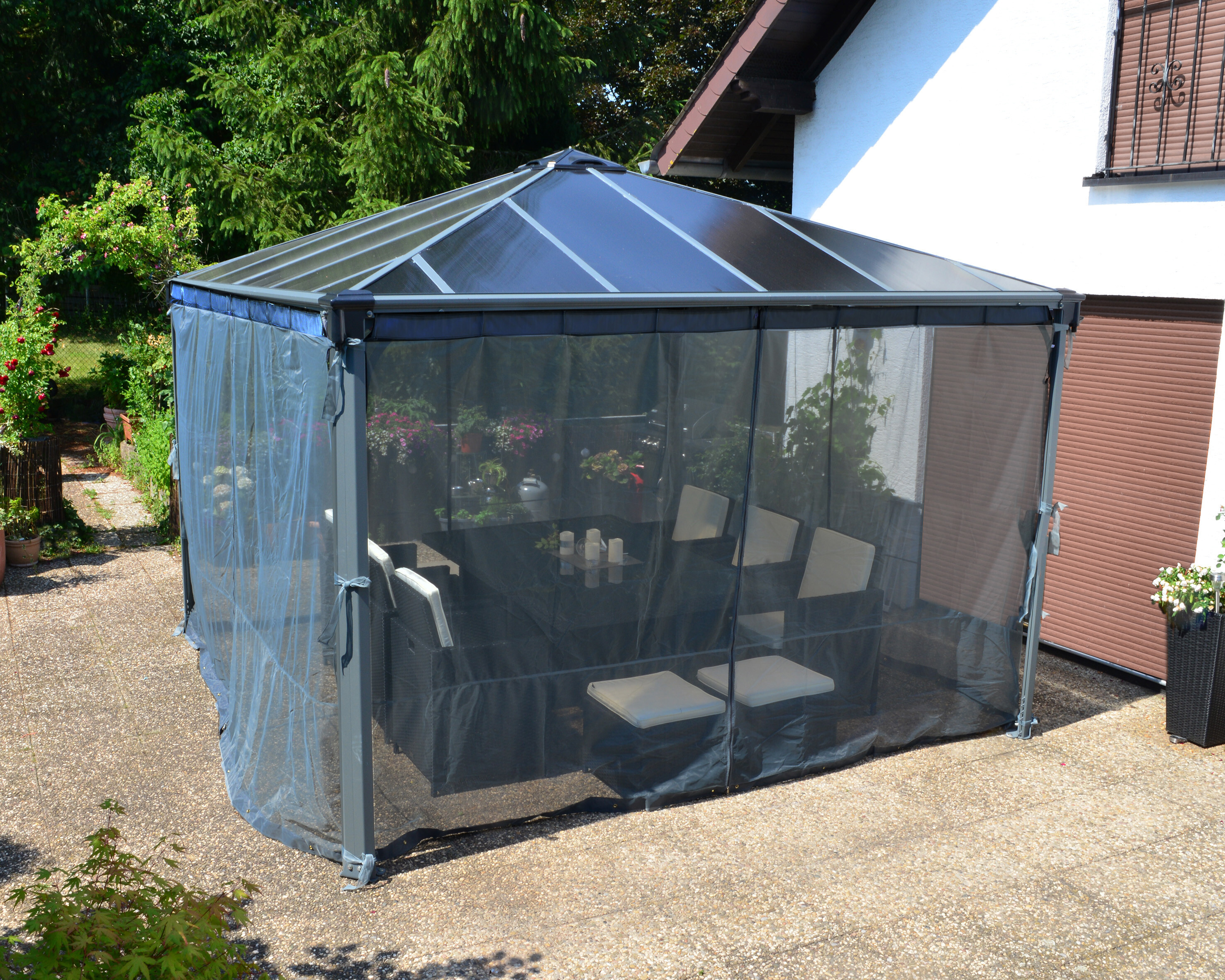 Mosquito net for Palermo 3000/3600, Milano 3000 & Martinique 3600 garden gazebo Palram - Canopia