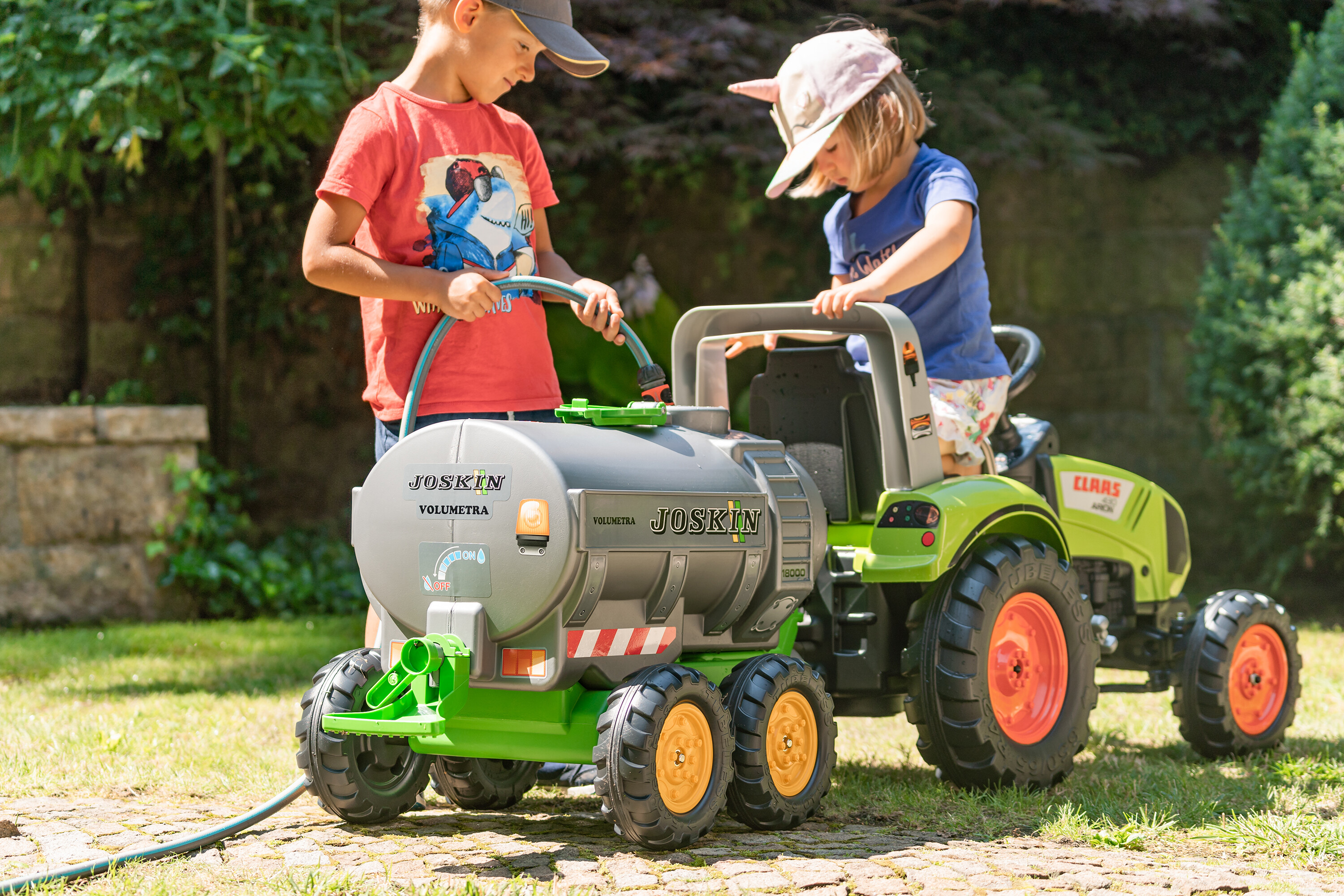 Tankvogn 30 liter med spreder FALK Joskin Volumetra