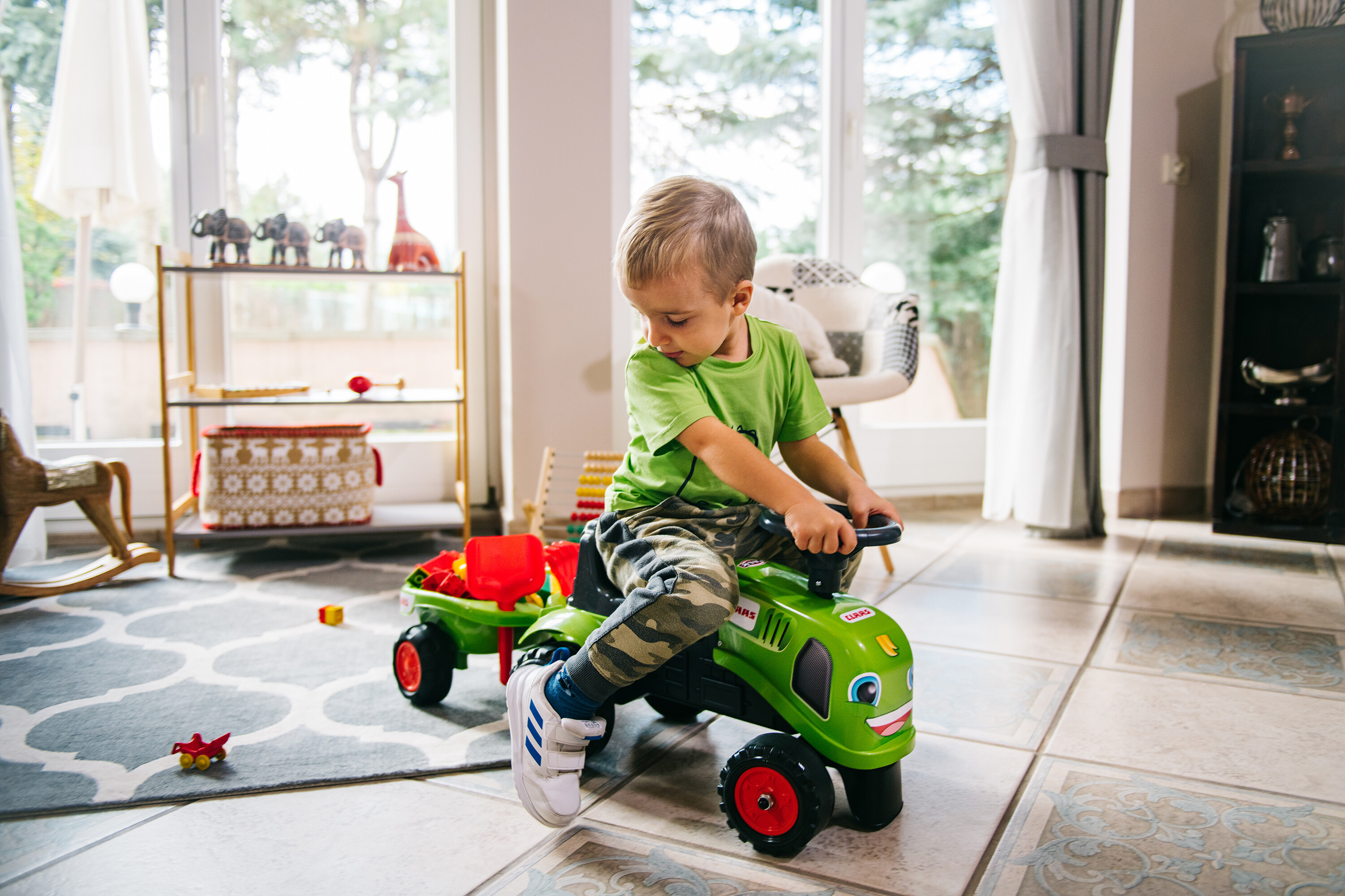 Traktor med trailer, rive og skovl Baby Claas FALK