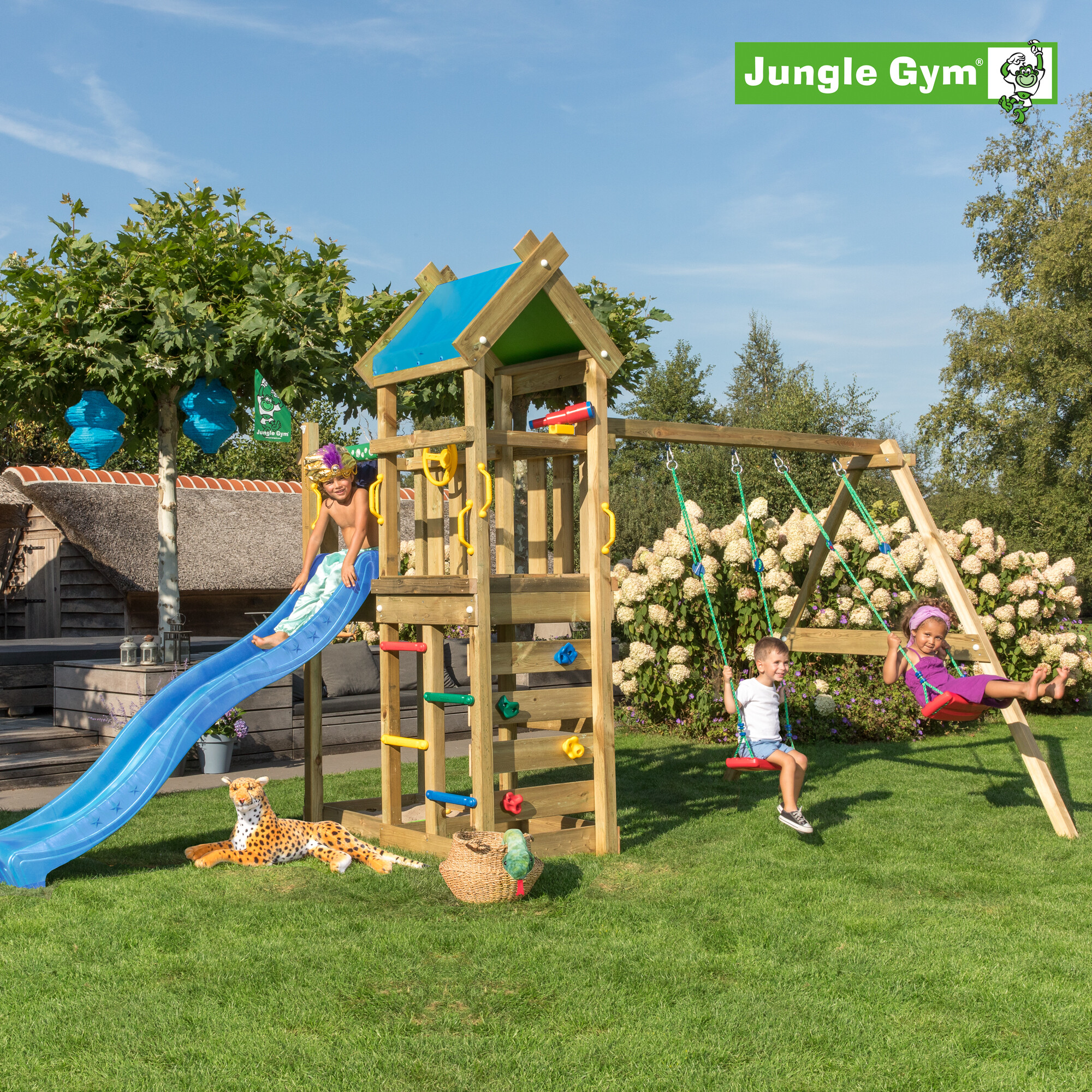 Jungle Gym Nomad with swing set, 2 swings and blue slide