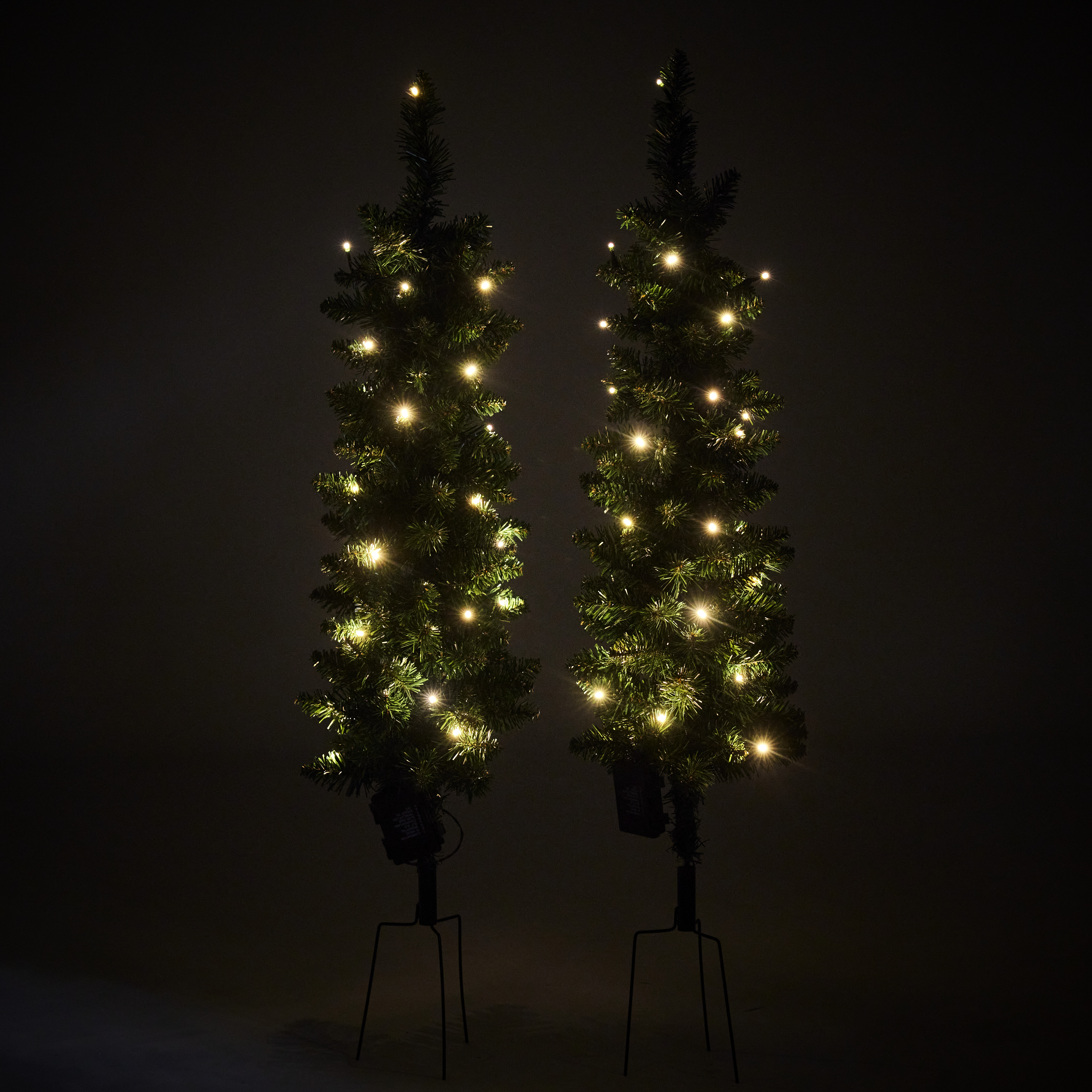 Juletræ sæt m/2 stk. m/lys inkl. jordspyd, NORDIC WINTER