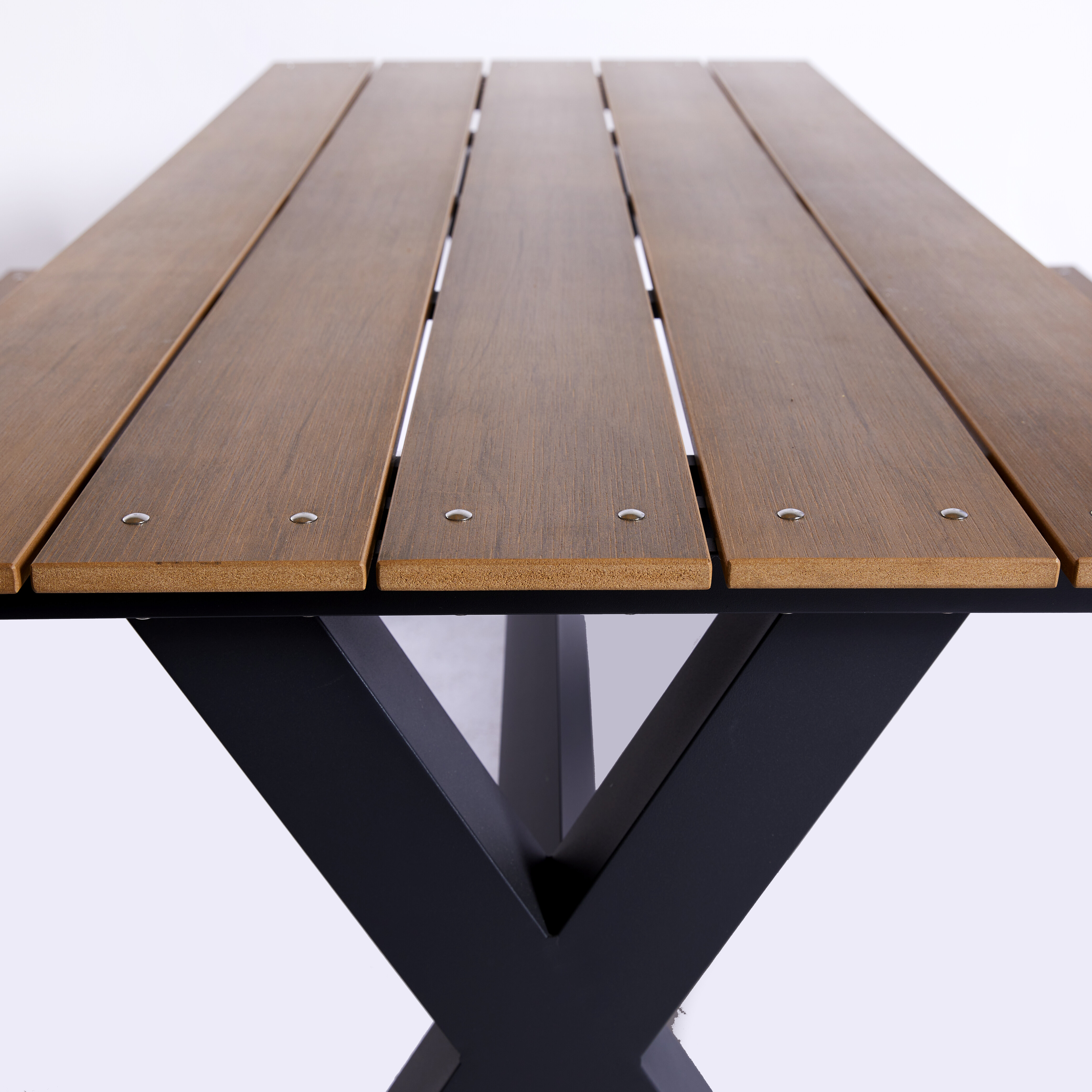 Bord-/bænkesæt X-model teak nonwood og antracitstel HORTUS