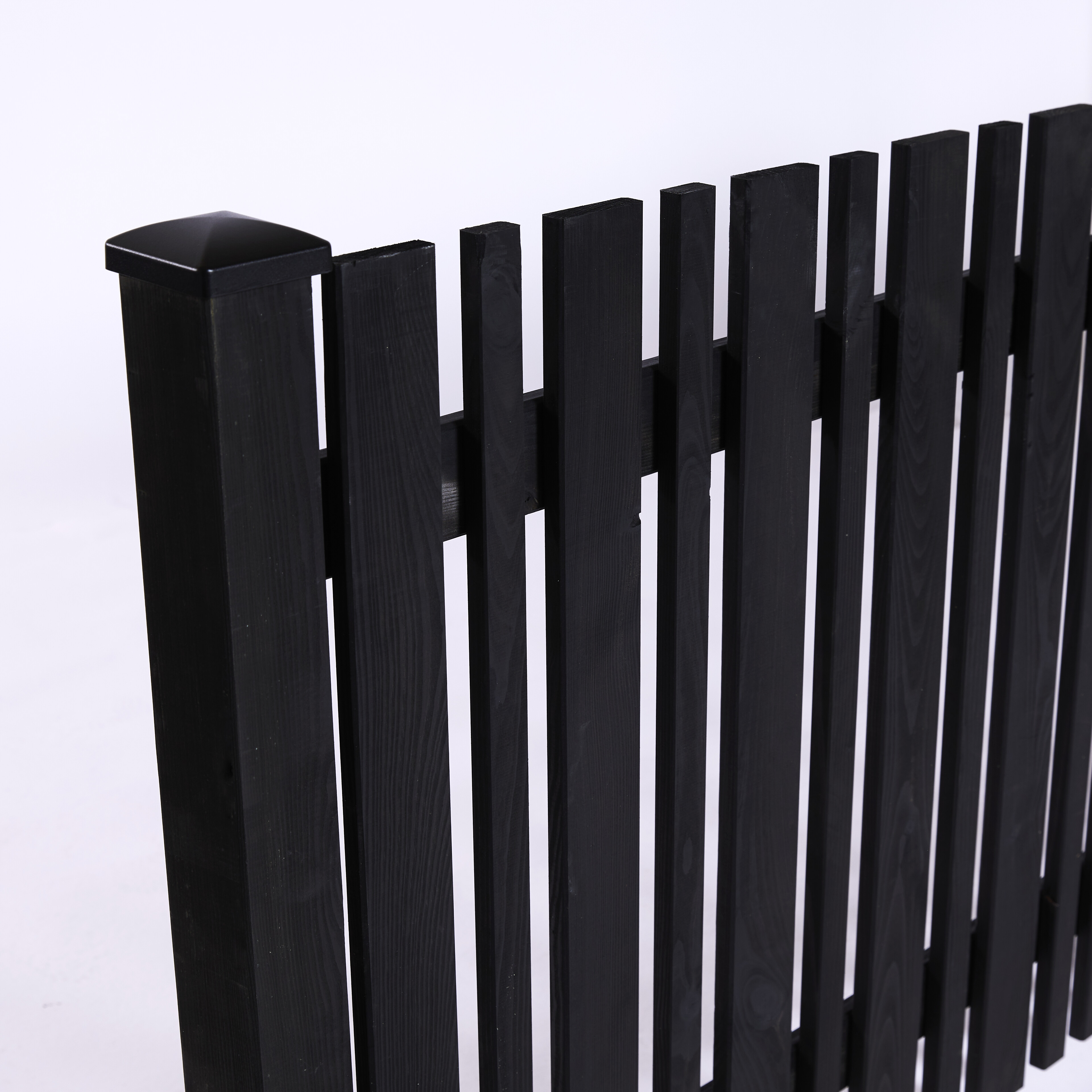 Forhavehegn 180 x 80 cm, grundmalet sort, NORDIC FENCE, SENSE