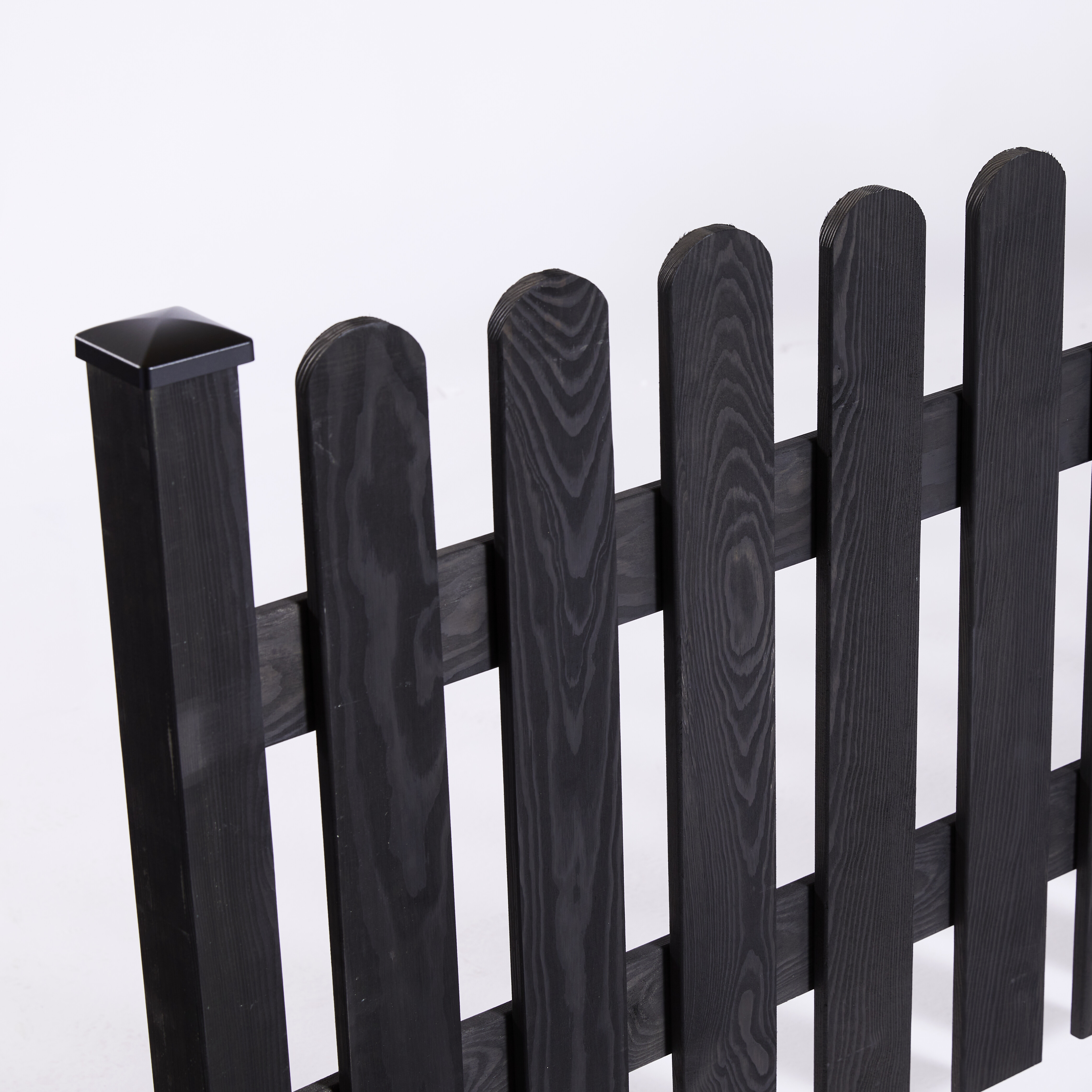 Forhavehegn 180 x 80 cm, grundmalet sort, NORDIC FENCE, FYN