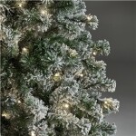 Kunstigt juletræ 150 x 100 cm med sne og lys