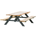 Picnic table model A larch and alu. frame w. wheels